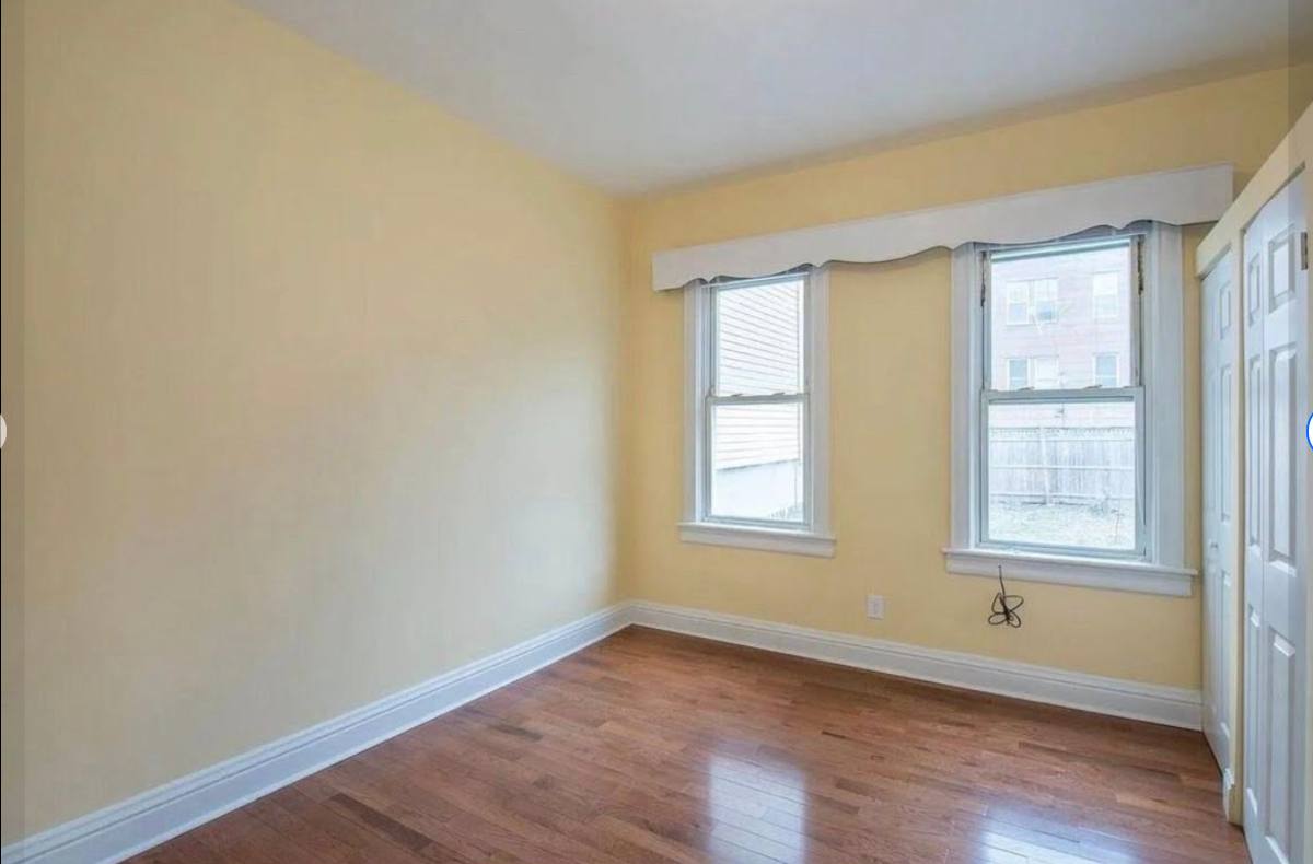 Room near Journal Square photo 1